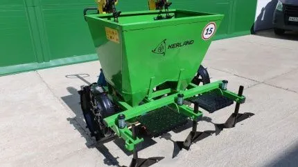Картофелесажалка двухрядная Kerland СТ-2